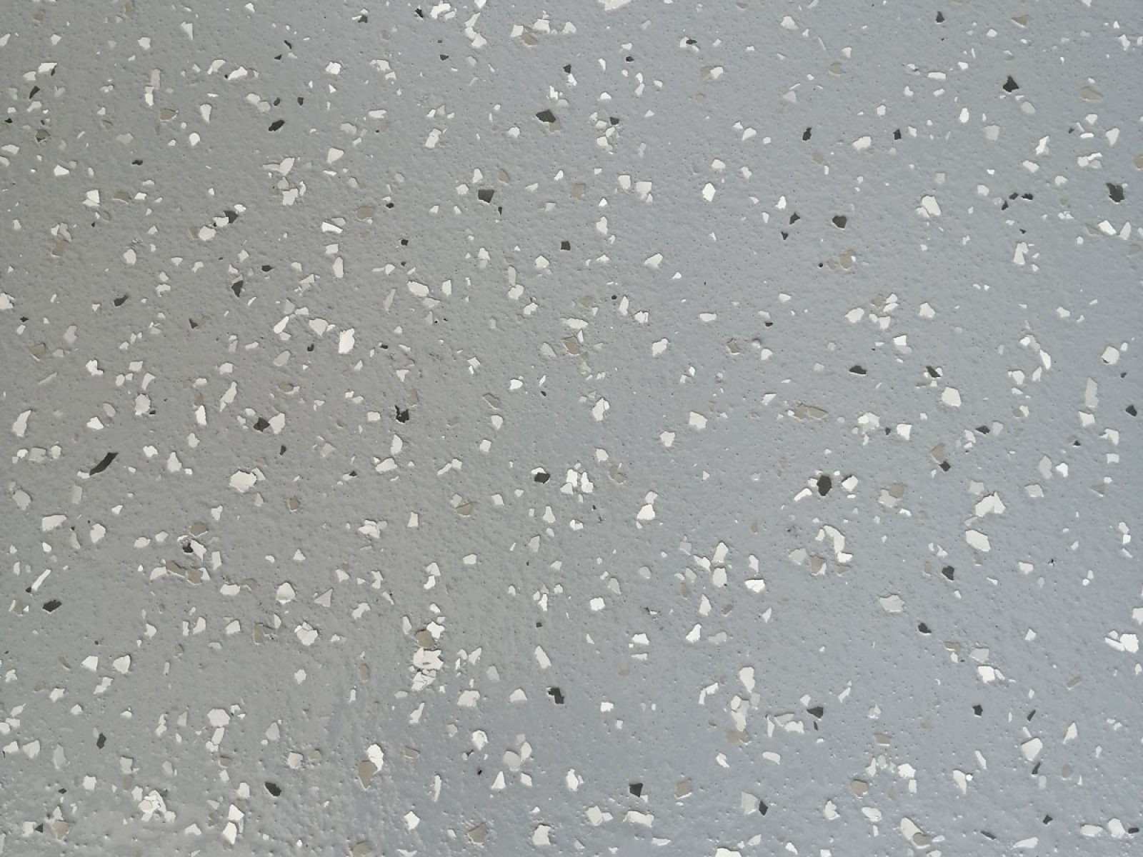 Résine de sol paillettes garage Alsace - 01
